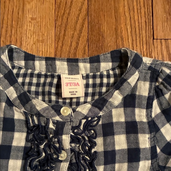 Assorted Kids Casual Clothes. 3 dresses, 1 romper, 1 legging and one tee - Picture 3 of 13